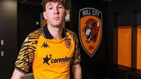 印尼混团羽毛球赛3-1力克中国，夺亚洲冠军创历史首次