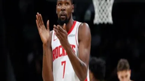 亚马尔缺席致巴萨连续两负，战绩由16胜14平转为14平